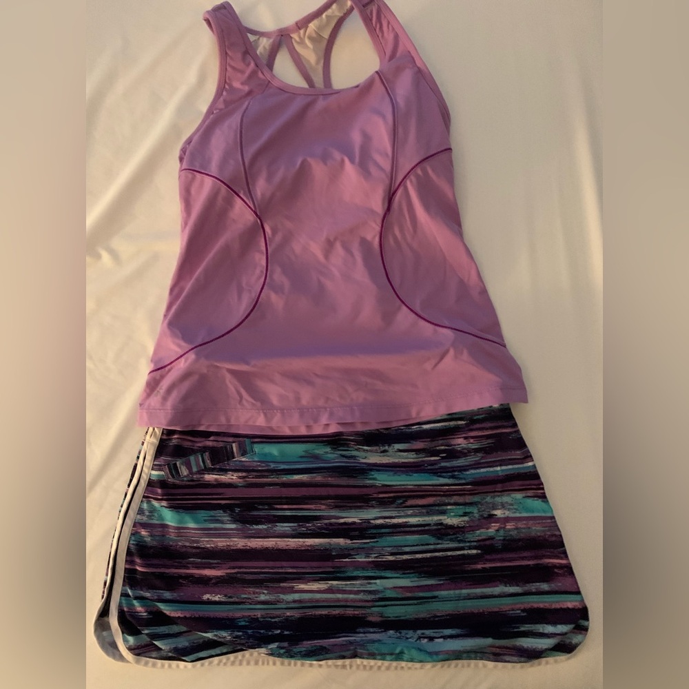 Athleta Lavender and Multicolor workout skirt and sports bra. Size small.